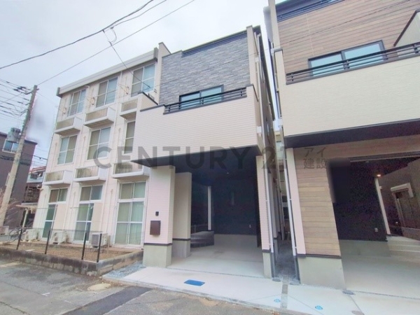 川崎市川崎区昭和２丁目　新築一戸建て