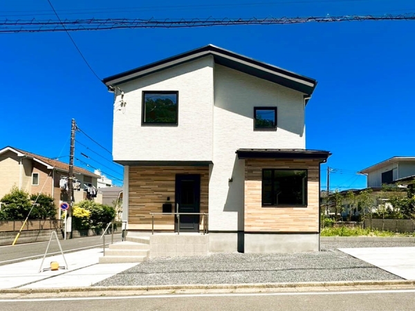 横浜市栄区野七里２丁目　新築一戸建て