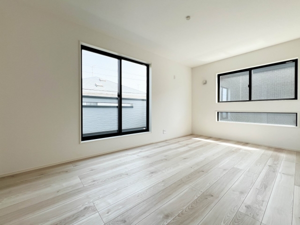 茅ヶ崎市室田３丁目　新築一戸建て