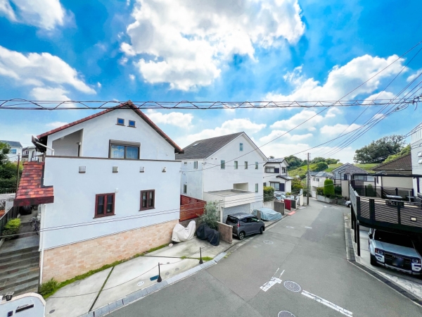 横浜市青葉区大場町　新築一戸建て