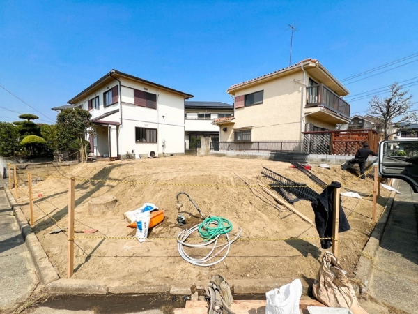 横浜市青葉区大場町　新築一戸建て