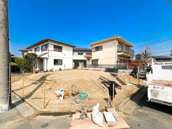 横浜市青葉区大場町　新築一戸建て