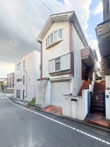 横浜市港南区港南台７丁目　中古一戸建て