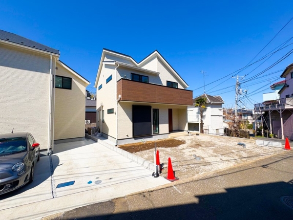 横浜市神奈川区三ツ沢南町　新築一戸建て