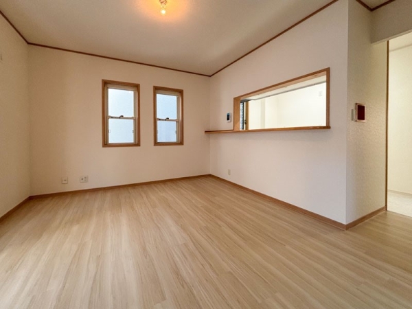 藤沢市円行１丁目　中古一戸建て