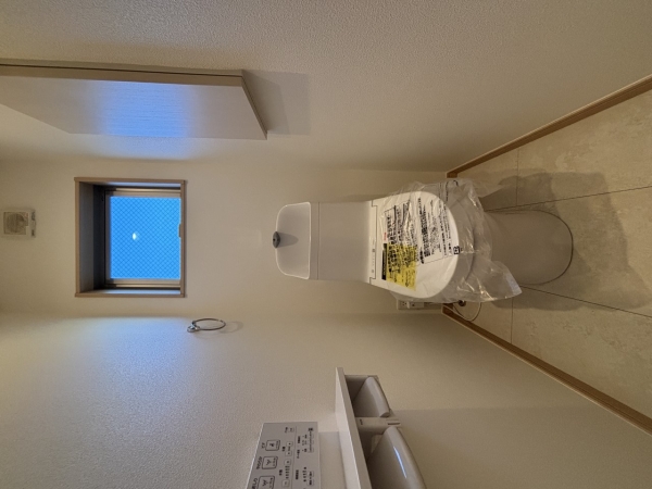 横浜市西区元久保町　新築一戸建て