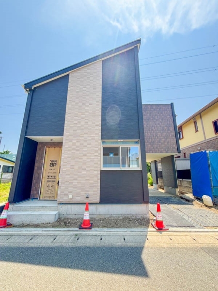藤沢市白旗４丁目　新築一戸建て