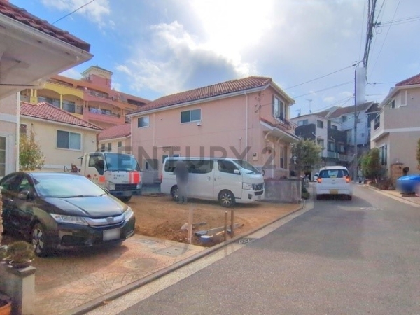 横浜市鶴見区上の宮２丁目　新築一戸建て