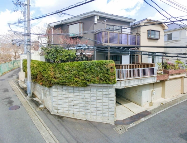 横浜市鶴見区馬場７丁目　中古一戸建て