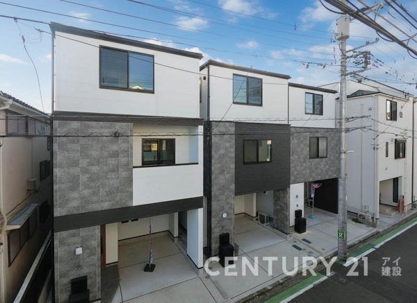 横浜市中区本牧原　中古一戸建て