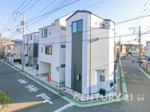 横浜市中区本牧原　中古一戸建て