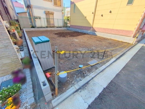 横浜市鶴見区寛政町　新築一戸建て