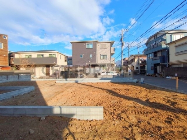 川崎市川崎区京町１丁目　新築一戸建て