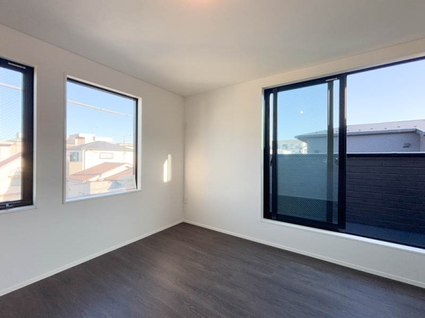 川崎市川崎区京町１丁目　新築一戸建て