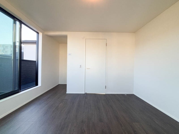 川崎市川崎区京町１丁目　新築一戸建て