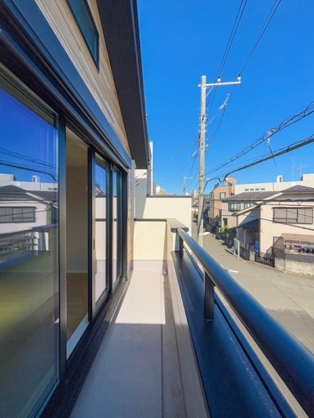 川崎市川崎区大島上町 新築一戸建て(バルコニー)