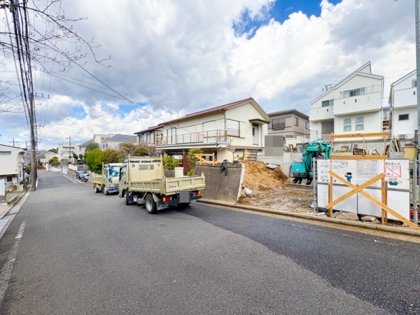 横浜市南区大岡３丁目　新築一戸建て