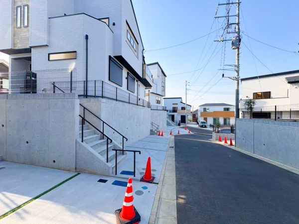 横浜市緑区寺山町　新築一戸建て
