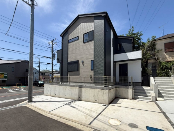 横浜市神奈川区羽沢町　新築一戸建て