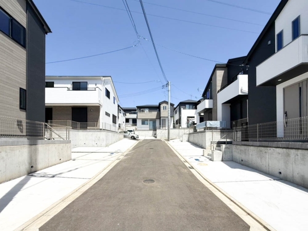 横浜市神奈川区羽沢町　新築一戸建て