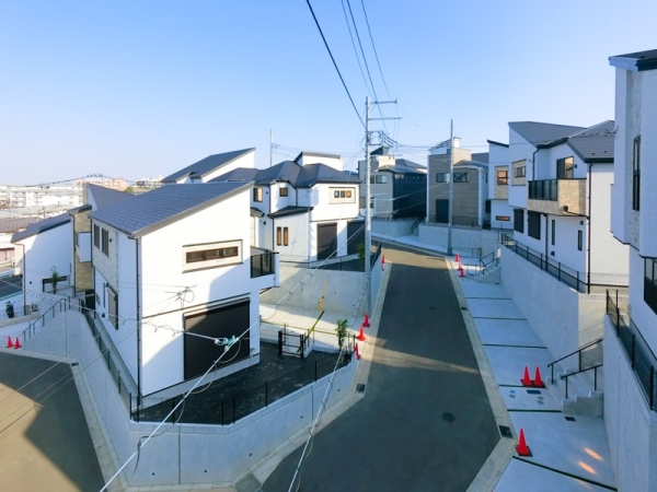 横浜市緑区寺山町　新築一戸建て