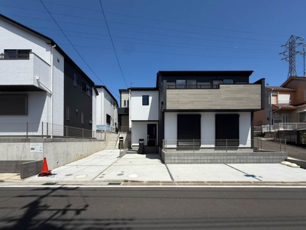 横浜市神奈川区羽沢町　新築一戸建て