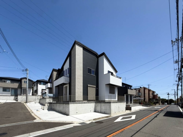 横浜市神奈川区羽沢町　新築一戸建て