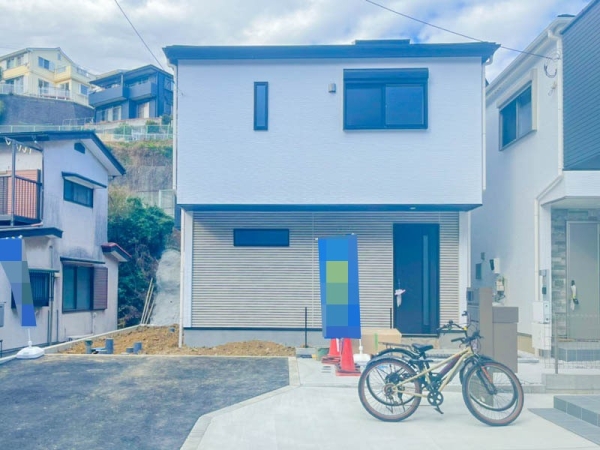 横須賀市小矢部３丁目　新築一戸建て