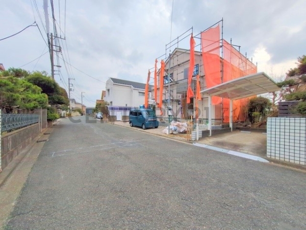 横浜市金沢区能見台３丁目　新築一戸建て