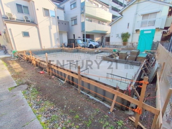 川崎市川崎区中瀬３丁目　新築一戸建て