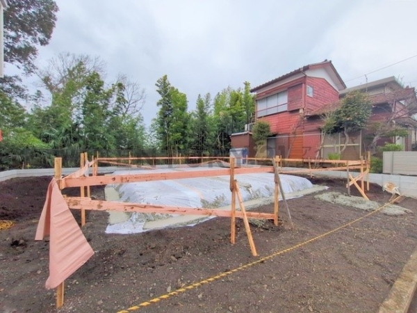 横浜市瀬谷区阿久和西３丁目　新築一戸建て