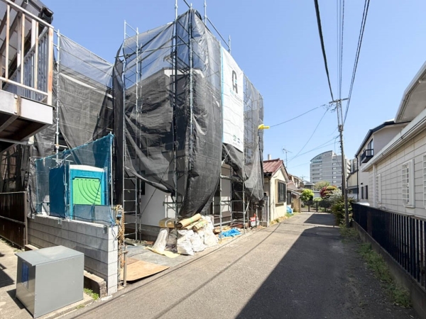 町田市旭町２丁目　新築一戸建て