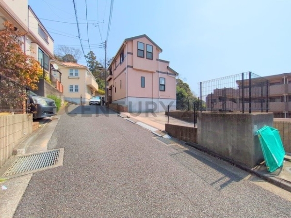 横浜市戸塚区戸塚町の中古一戸建て