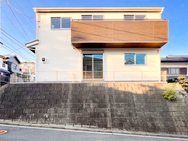 横浜市金沢区六浦３丁目　新築一戸建て