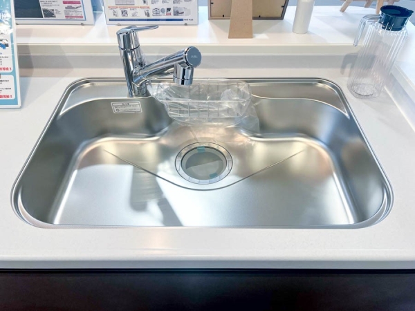 横浜市金沢区六浦３丁目　新築一戸建て