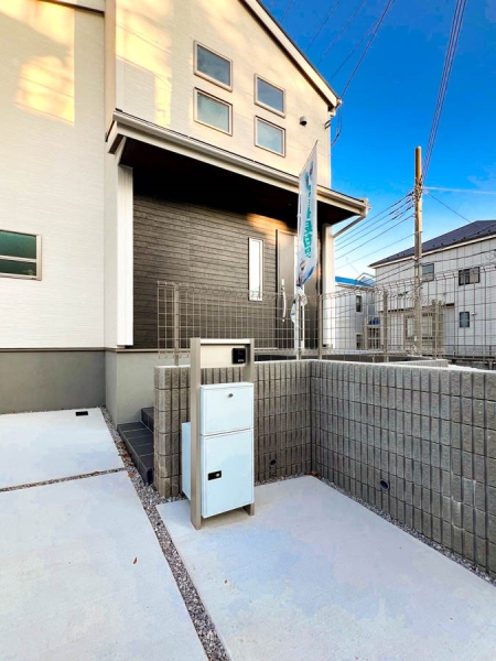 横浜市金沢区六浦３丁目　新築一戸建て