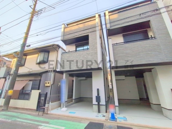 川崎市幸区戸手本町２丁目　新築一戸建て