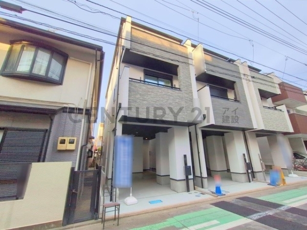 川崎市幸区戸手本町２丁目　新築一戸建て