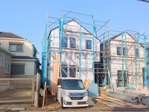 横浜市港南区笹下２丁目　新築一戸建て