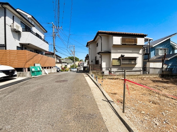 横浜市神奈川区菅田町　新築一戸建て