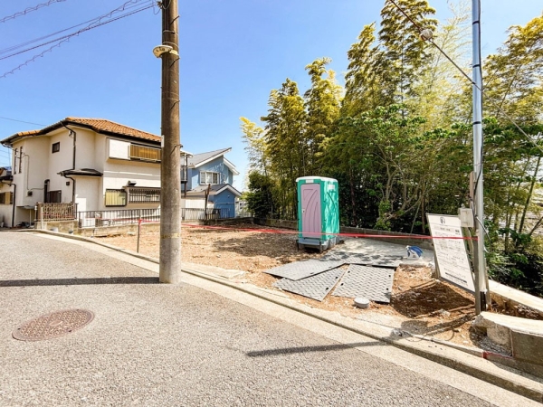横浜市神奈川区菅田町　新築一戸建て