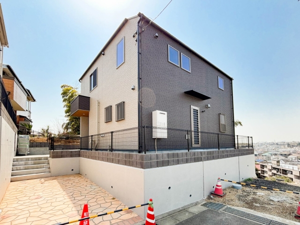 横浜市港北区篠原町　新築一戸建て