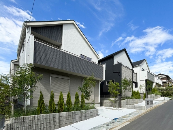 川崎市宮前区南野川３丁目　新築一戸建て