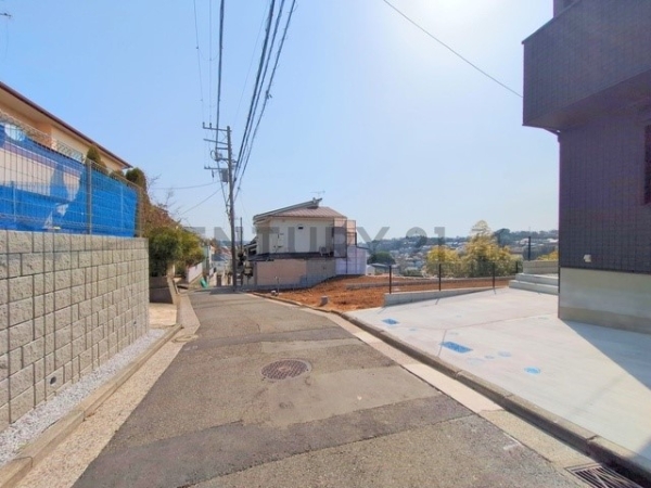 横浜市磯子区岡村４丁目　新築一戸建て