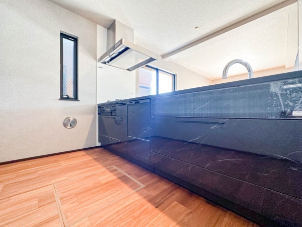 横浜市磯子区岡村４丁目　新築一戸建て