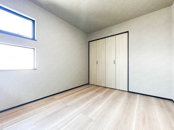 横浜市磯子区岡村４丁目　新築一戸建て