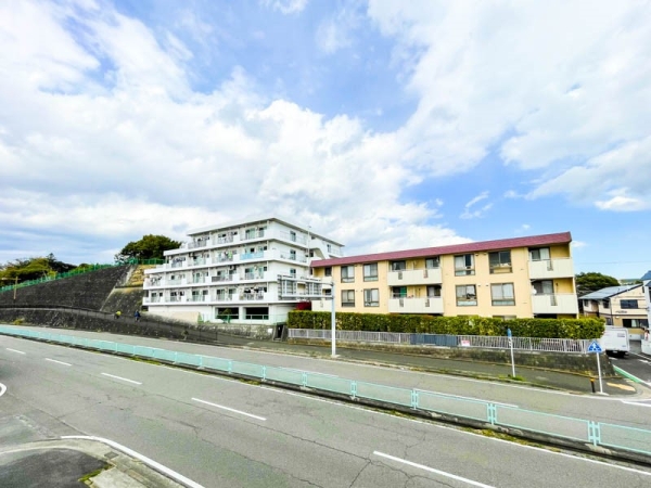 藤沢市弥勒寺３丁目の中古一戸建て