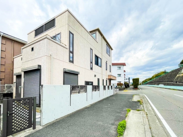 藤沢市弥勒寺３丁目　中古一戸建て