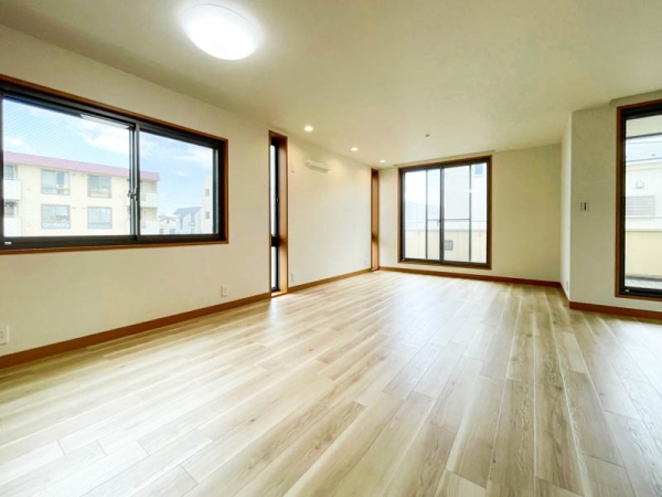 藤沢市弥勒寺３丁目の中古一戸建て