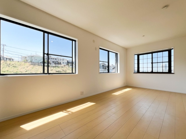 横浜市磯子区森が丘１丁目の中古一戸建て